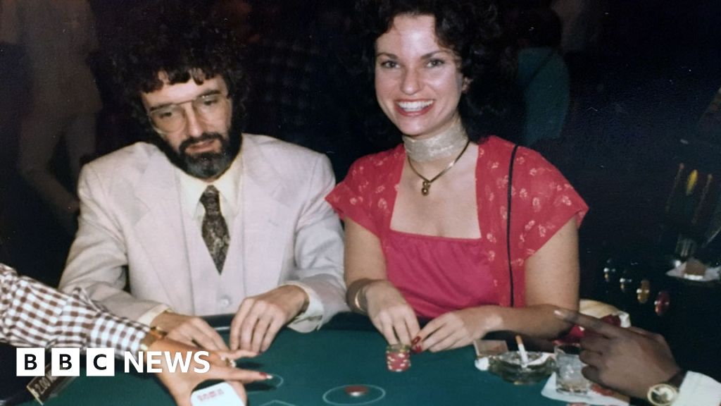 50 no deposit spins Take the Bank