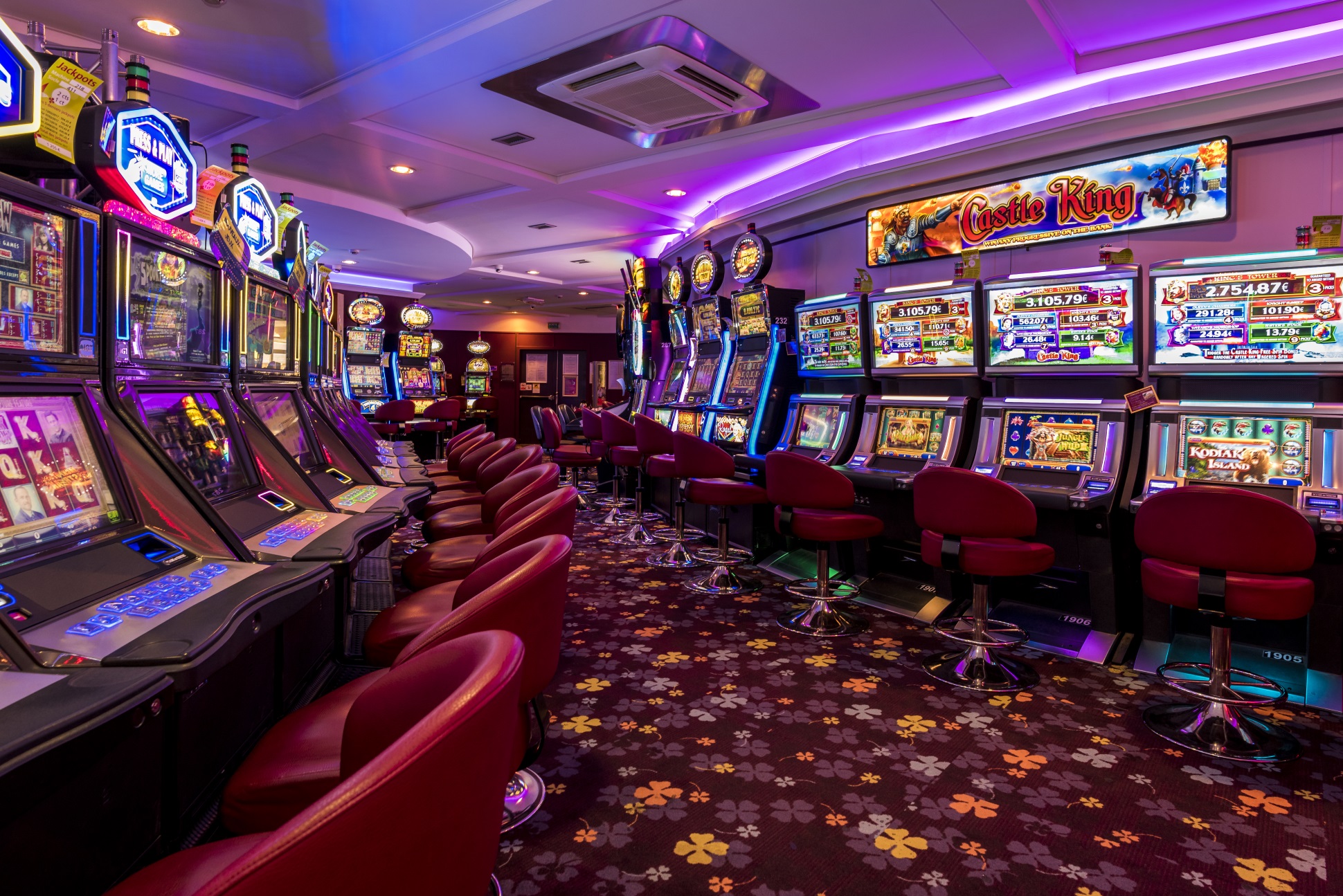 Casino Demi Gods II Slot